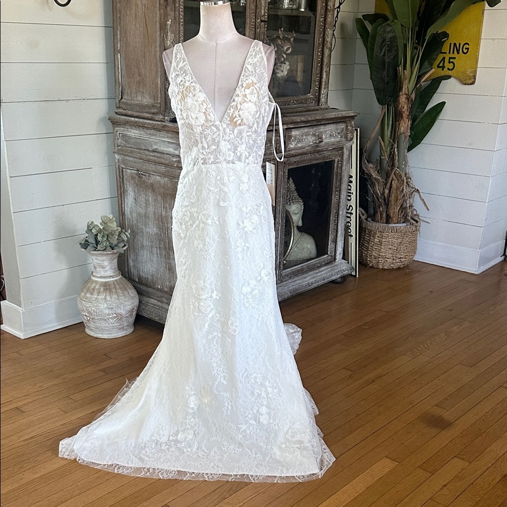 TI ADORA BY Allison Webb DEVANY IVORY DRESS 10 SHEER LACE BODICE LACE APPLIQUE